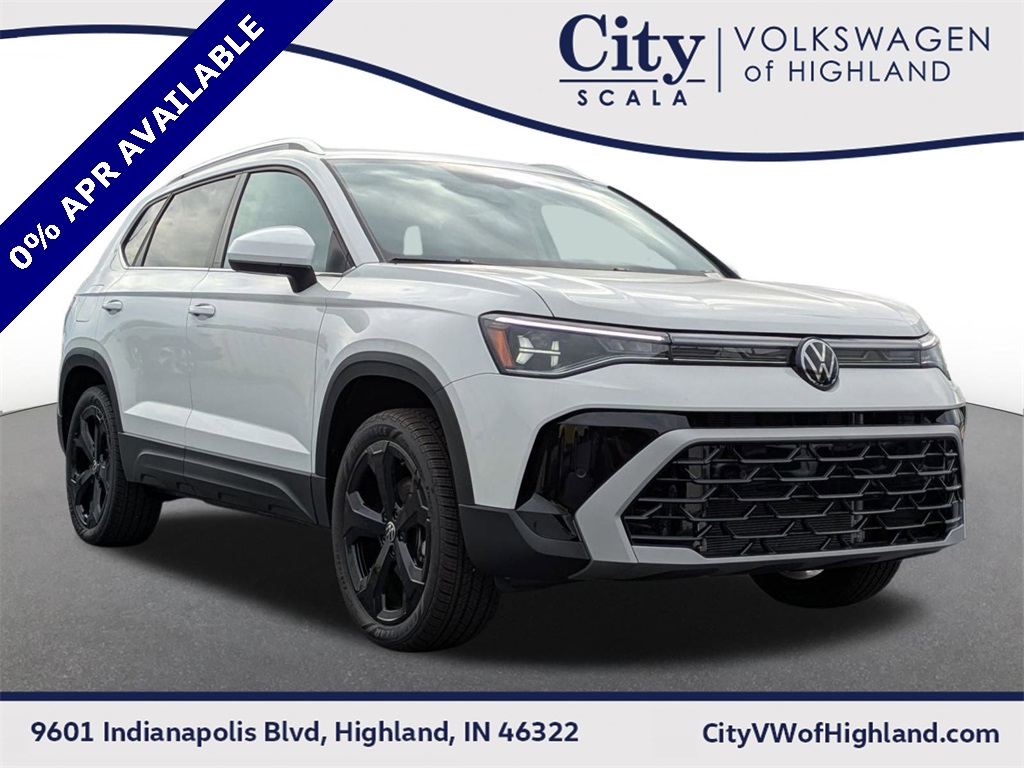 2025 Volkswagen Taos SEL's photo