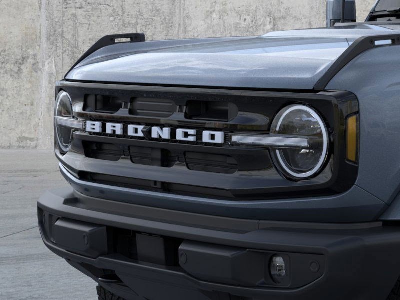 2025 Ford Bronco Outer Banks photo 21