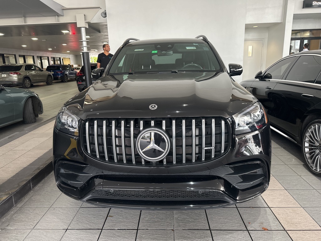2021 Mercedes Benz GLS 63 AMG 4MATIC photo 2