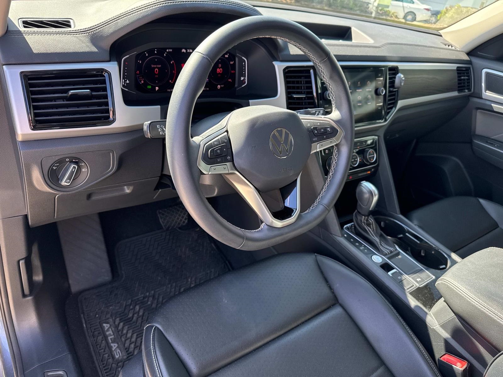 2022 Volkswagen Atlas V6 SE Technology photo 16