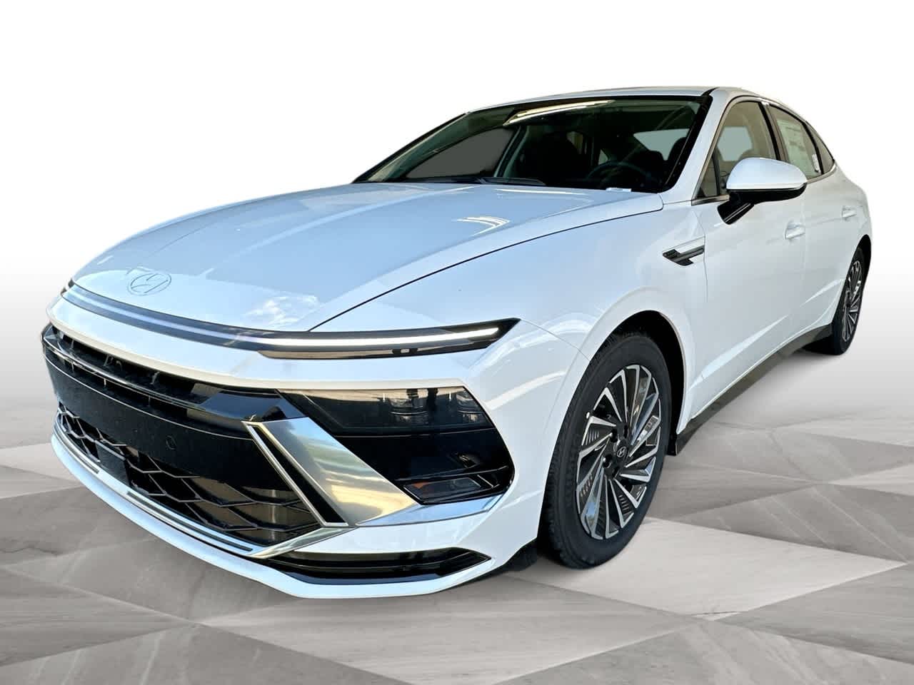 2025 Hyundai Sonata Hybrid SEL photo 4