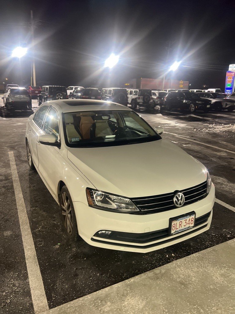 2016 Volkswagen Jetta SEL Premium's photo