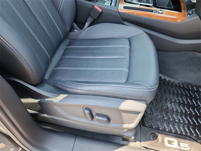 2022 Audi Q5 45 S line Premium photo 17