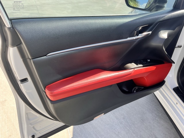 2021 Toyota Camry XSE photo 10