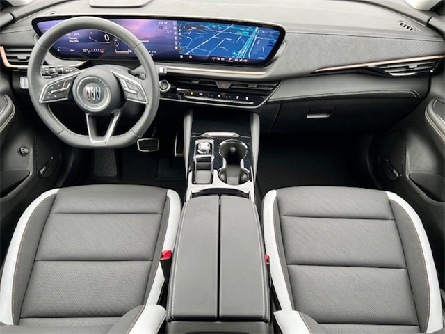 2025 Buick Envision Sport Touring photo 18