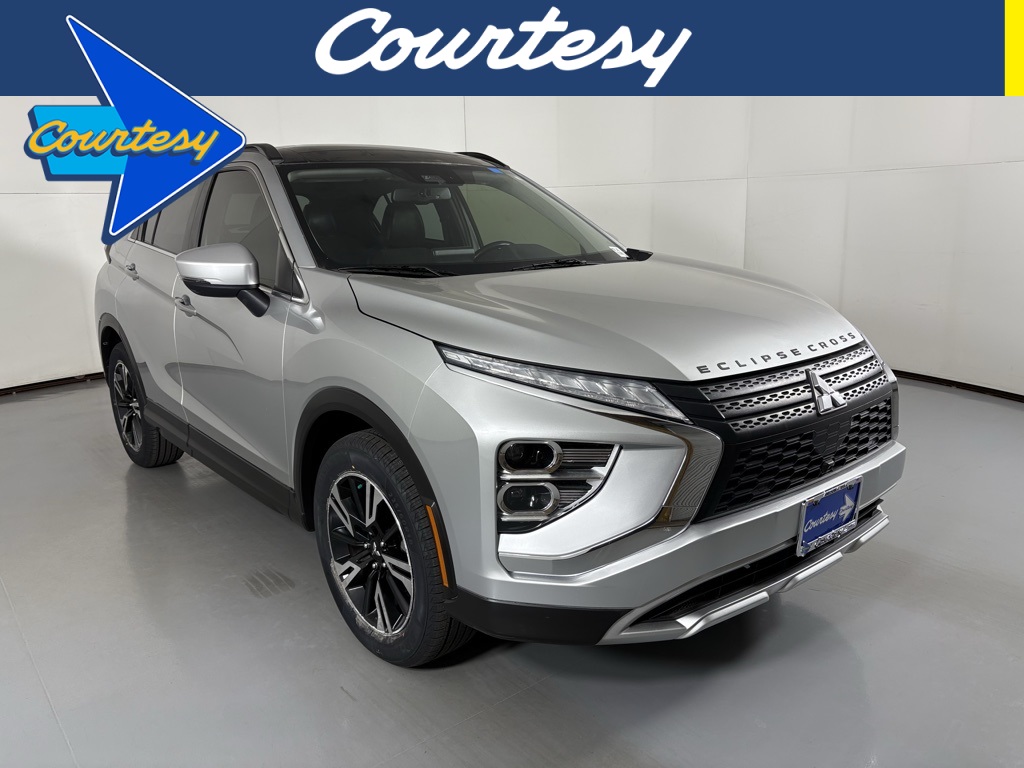 2023 Mitsubishi Eclipse Cross SE's photo