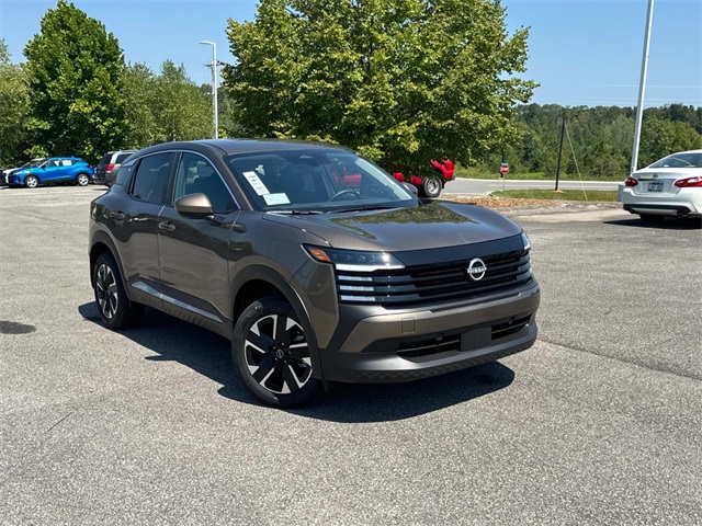 2025 Nissan Kicks SV photo 2