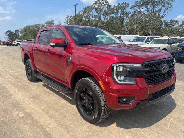 2025 Ford Ranger Lariat photo 4