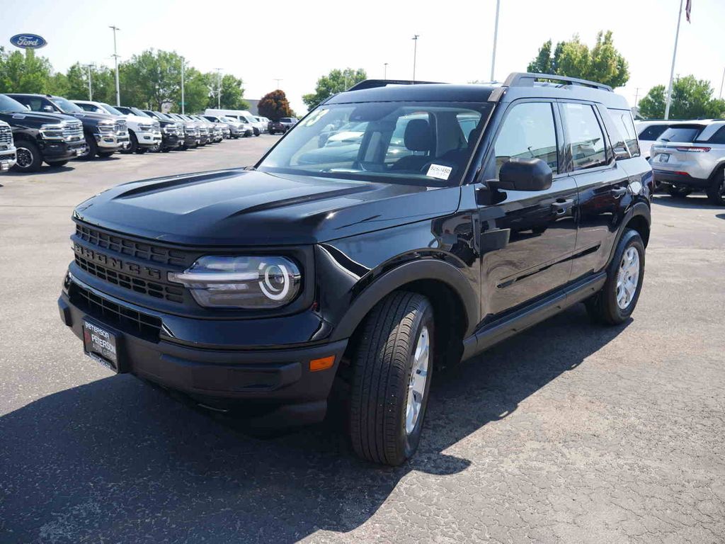 2023 Ford Bronco Sport Base photo 3