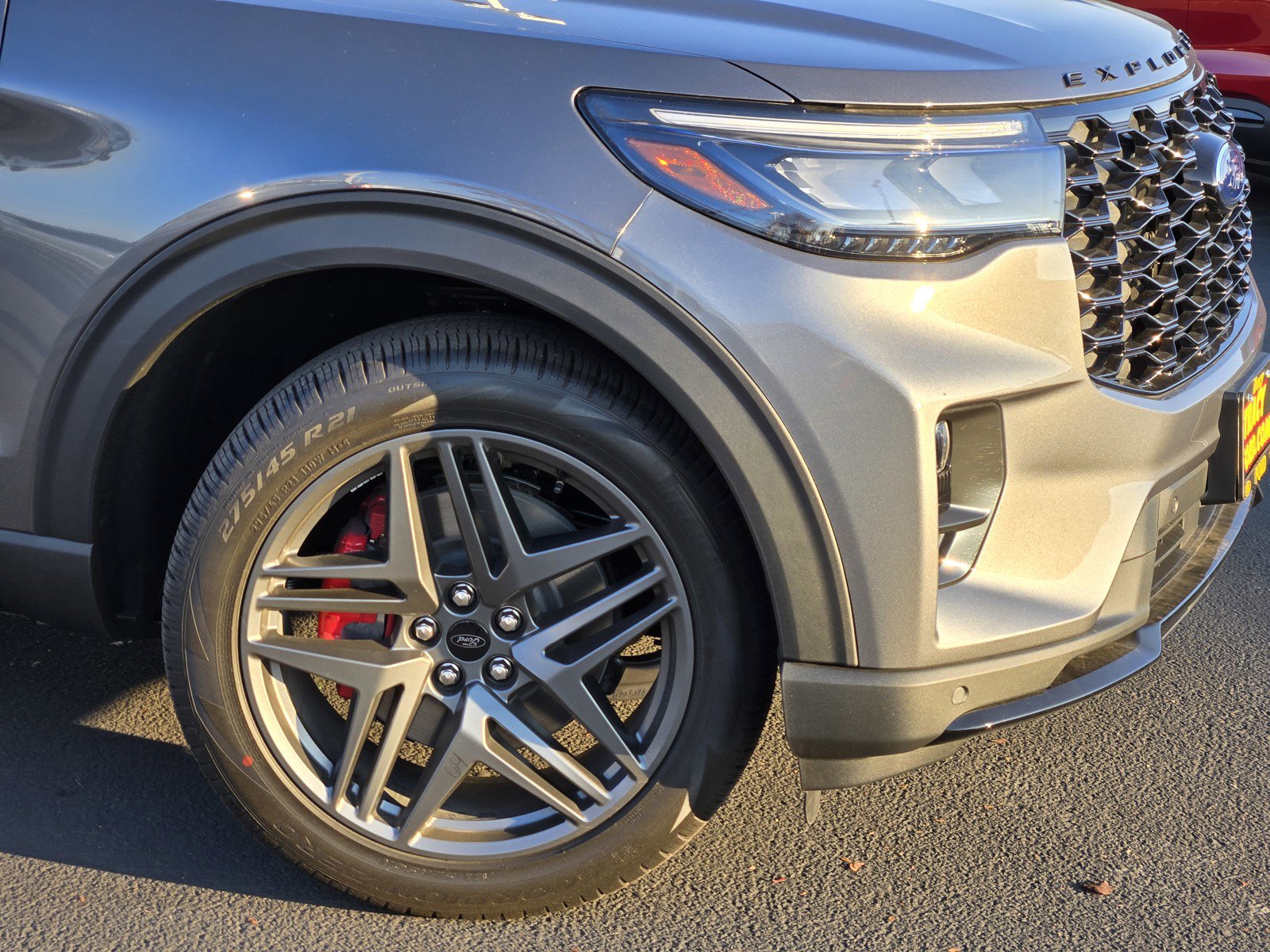 2025 Ford Explorer ST photo 2