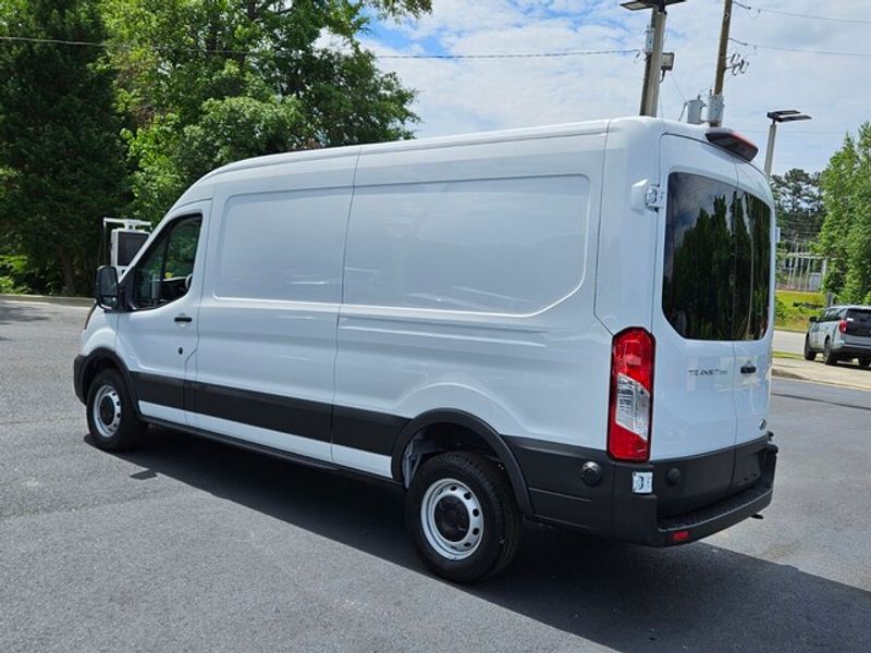2025 Ford Transit Cargo Van photo 4