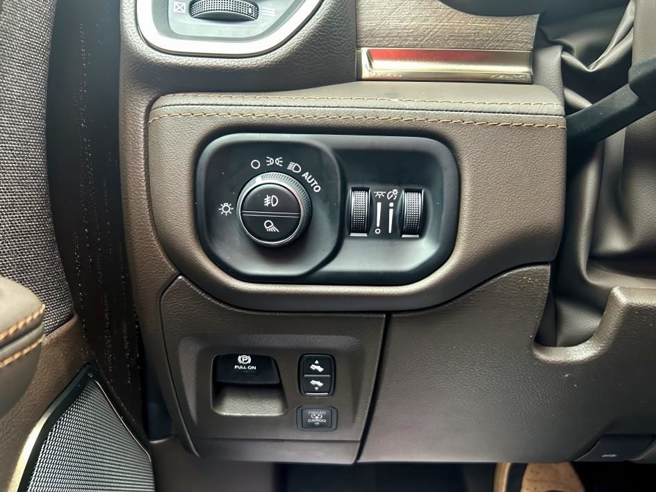 2025 Ram 1500 Limited Longhorn photo 34