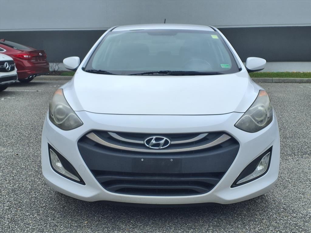 2014 Hyundai Elantra GT Base photo 2