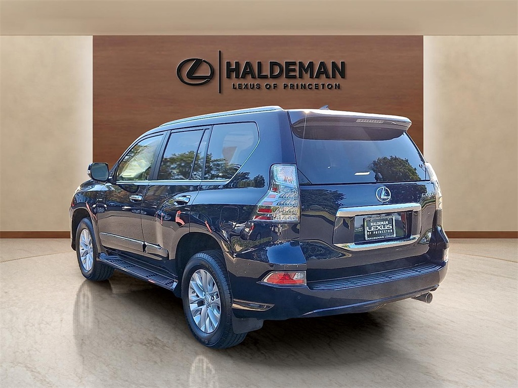 2019 Lexus GX 460 photo 4