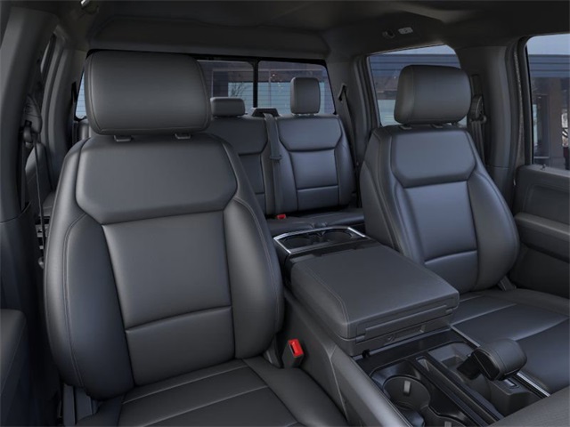 2025 Ford F-150 XLT photo 10