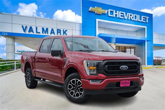 2021 Ford F-150 XLT's photo