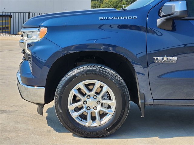 2022 Chevrolet Silverado 1500 LT photo 8
