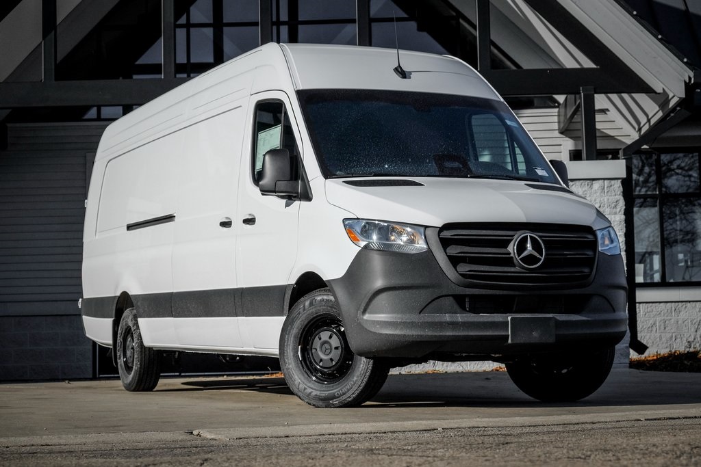 2026 Mercedes-Benz Sprinter Cargo Van Base's photo