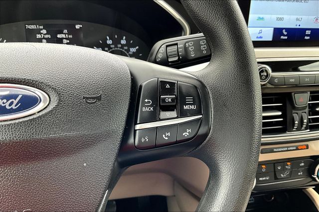 2022 Ford Escape SE photo 18