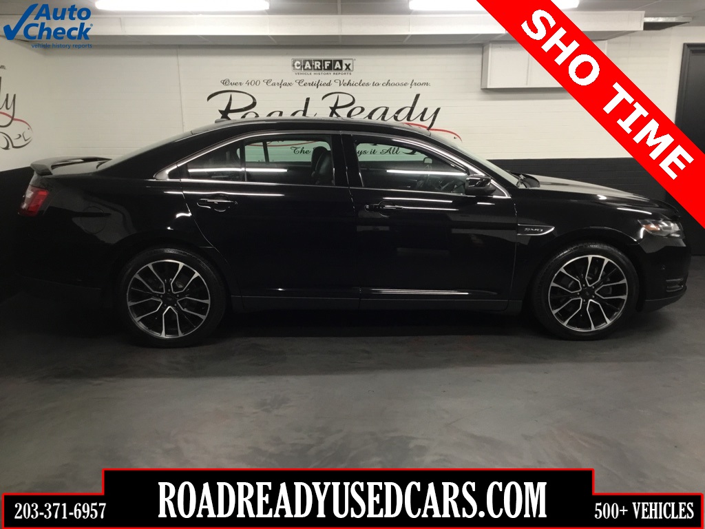 2017 Ford Taurus SHO's photo