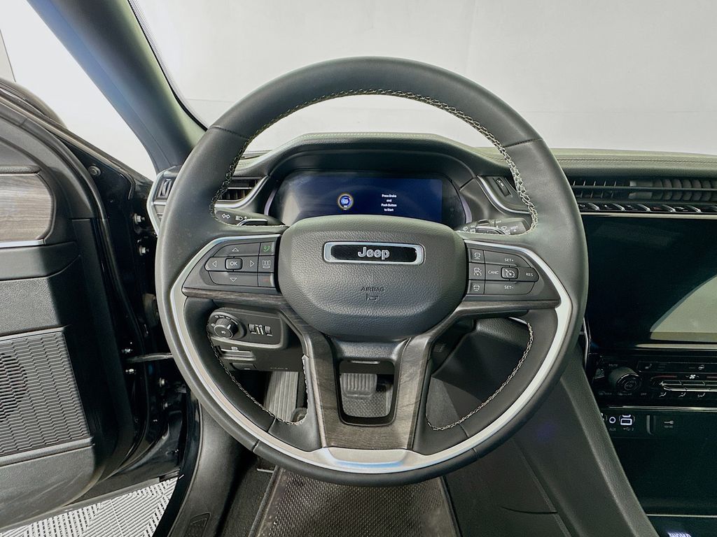 2024 Jeep Grand Cherokee Limited photo 11