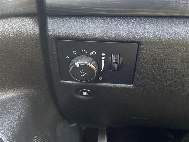 2019 Jeep Grand Cherokee Altitude photo 15