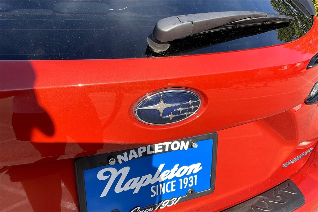 2024 Subaru Crosstrek Premium photo 7