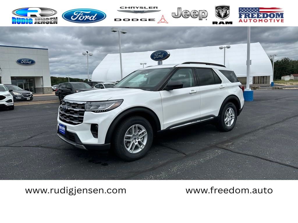 2025 Ford Explorer Active's photo