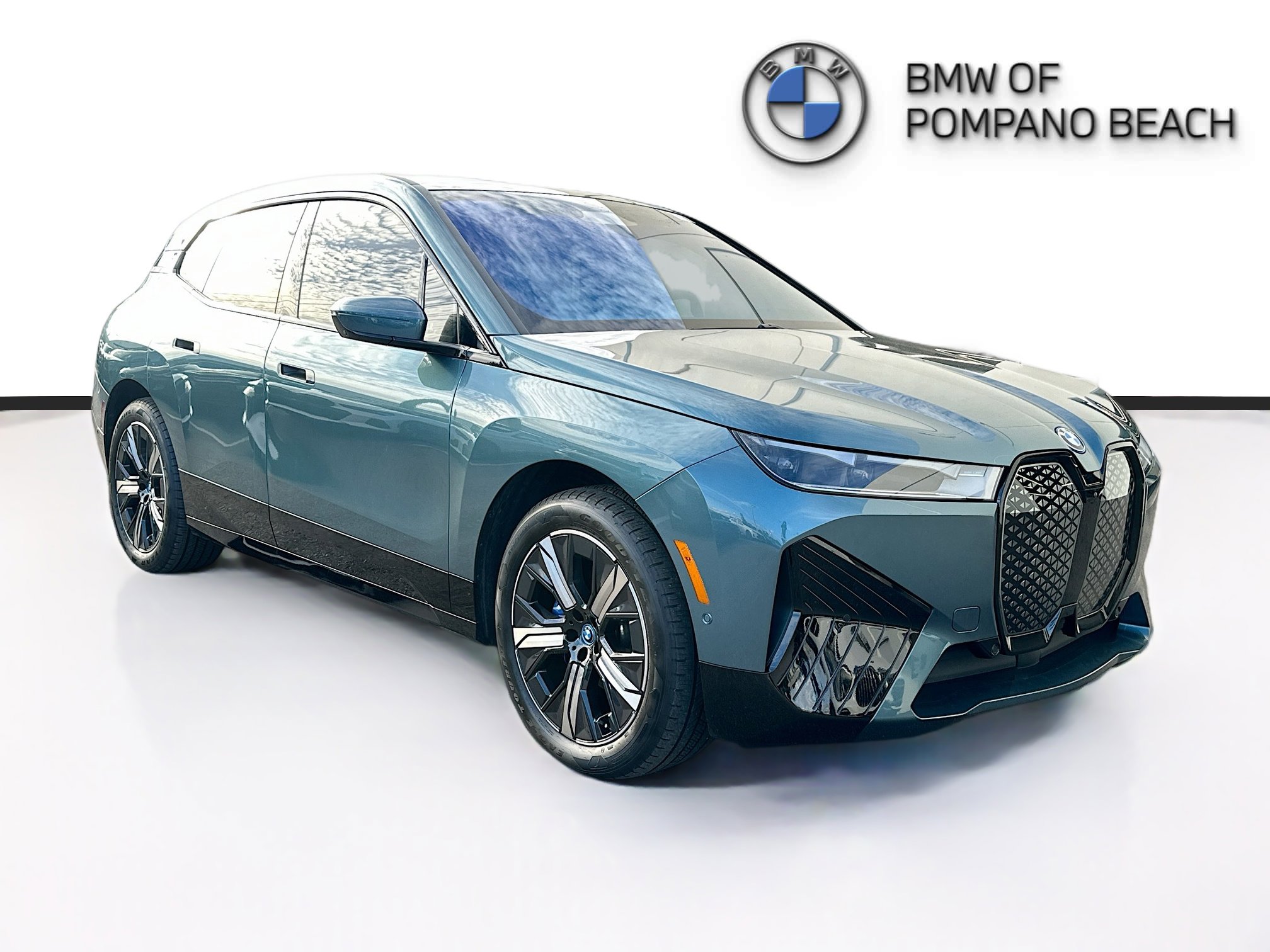 2025 BMW iX 50's photo