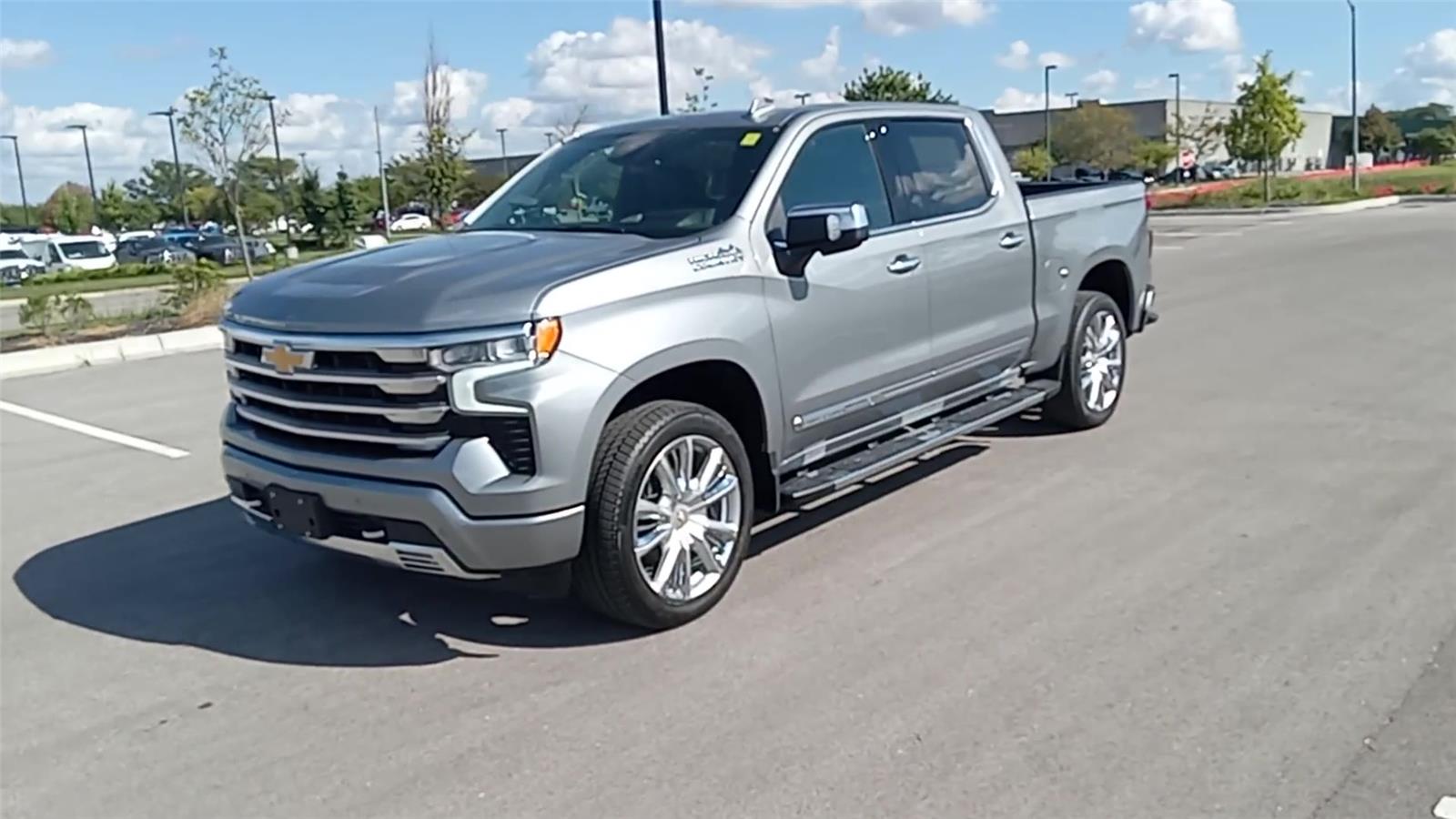 2026 Chevrolet Silverado 1500 High Country photo 4
