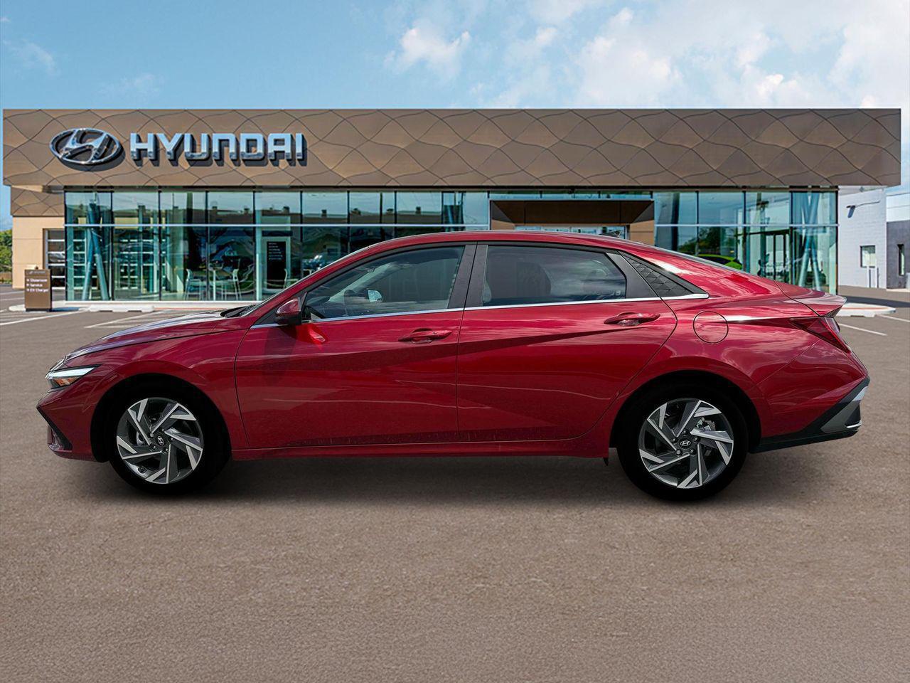 2025 Hyundai Elantra SEL Convenience photo 3