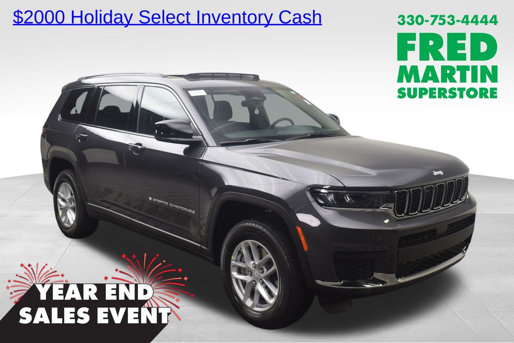 2025 Jeep Grand Cherokee L Laredo's photo