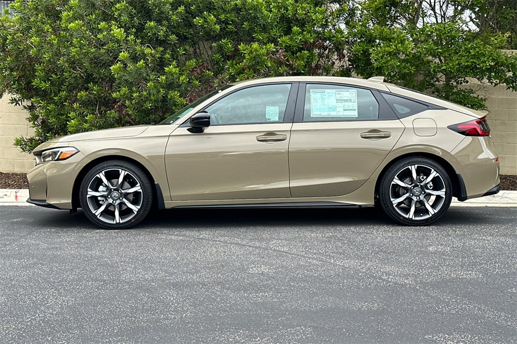 2025 Honda Civic Hatchback Hybrid Sport Touring photo 6