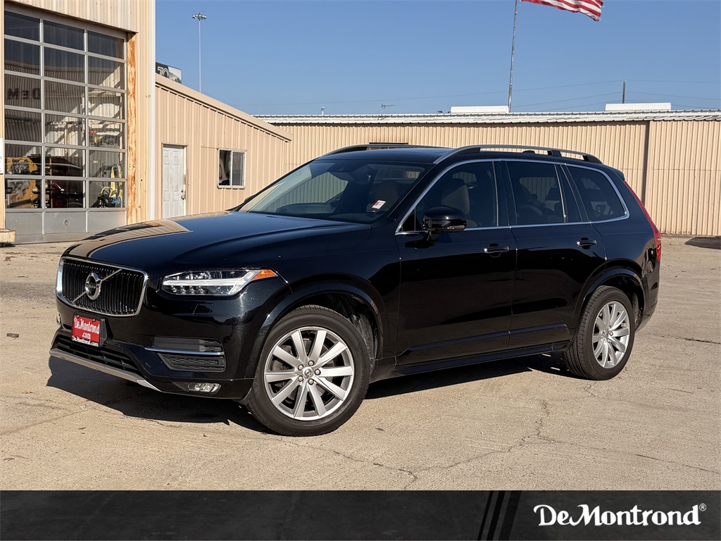 2016 Volvo XC90 Momentum's photo