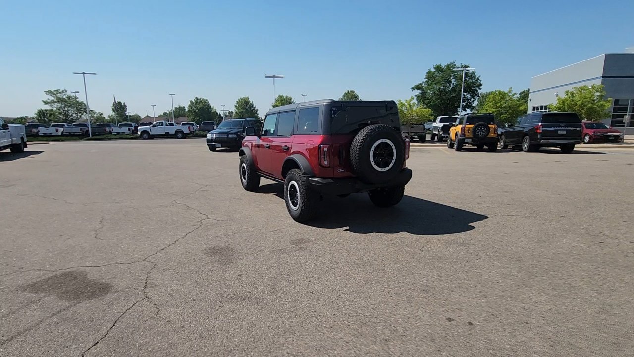 2025 Ford Bronco Badlands photo 4