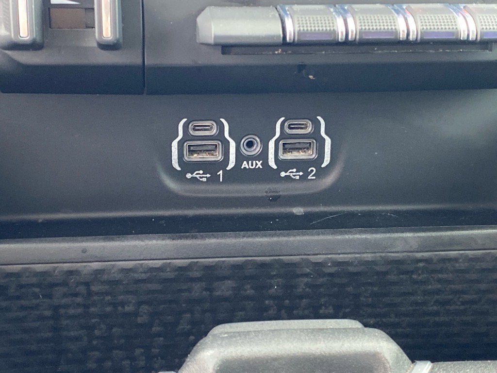 2022 Ram 1500 Laramie photo 13