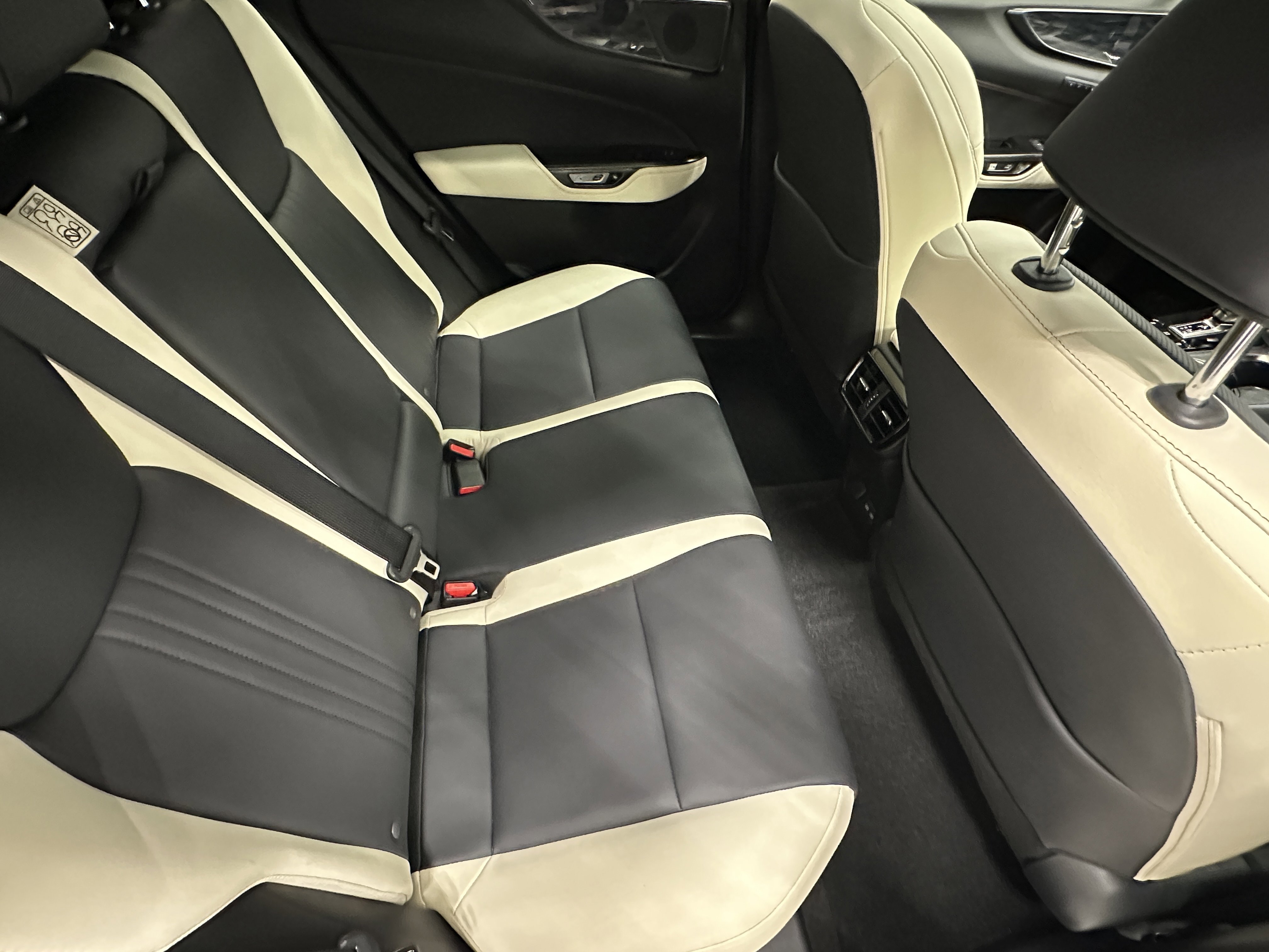 2022 Lexus NX 350 Premium photo 13