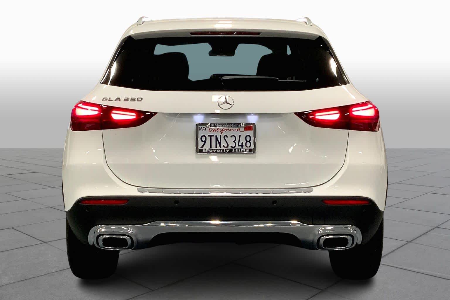 2025 Mercedes Benz GLA 250 photo 4