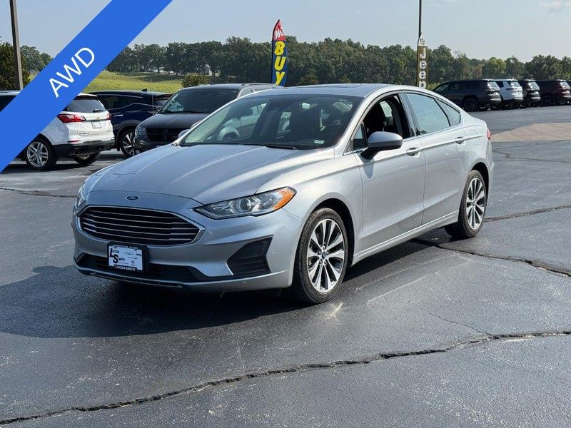 2020 Ford Fusion SE photo 7