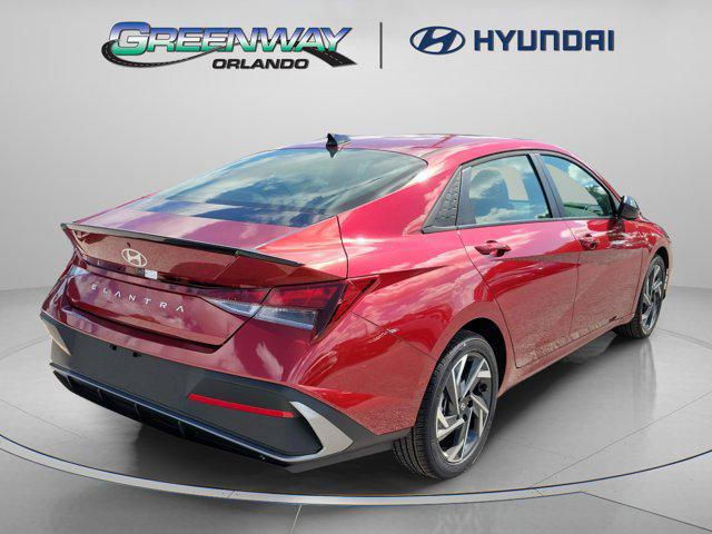 2025 Hyundai Elantra SEL Sport photo 4