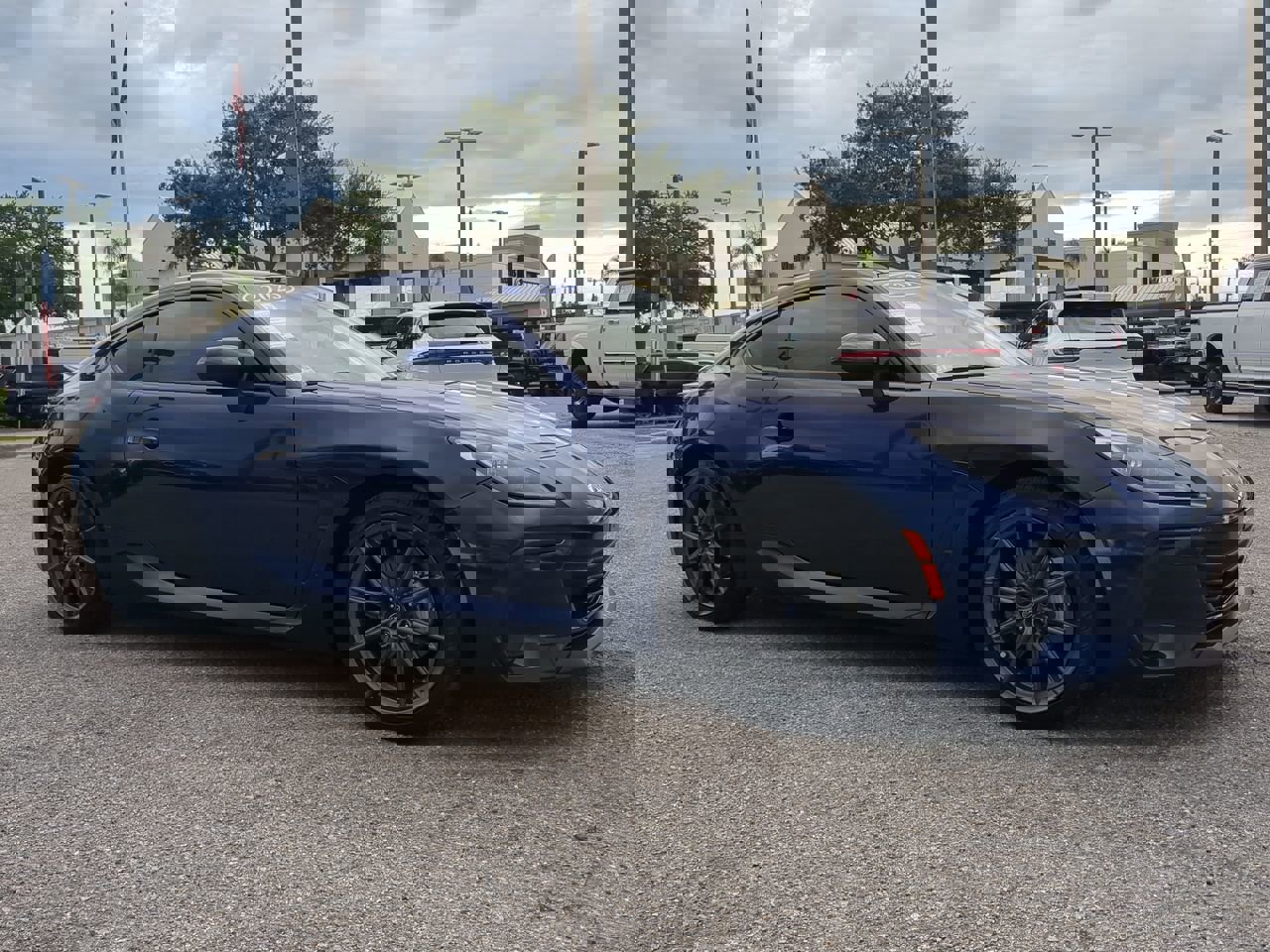 JF1ZDBE13P9701166
