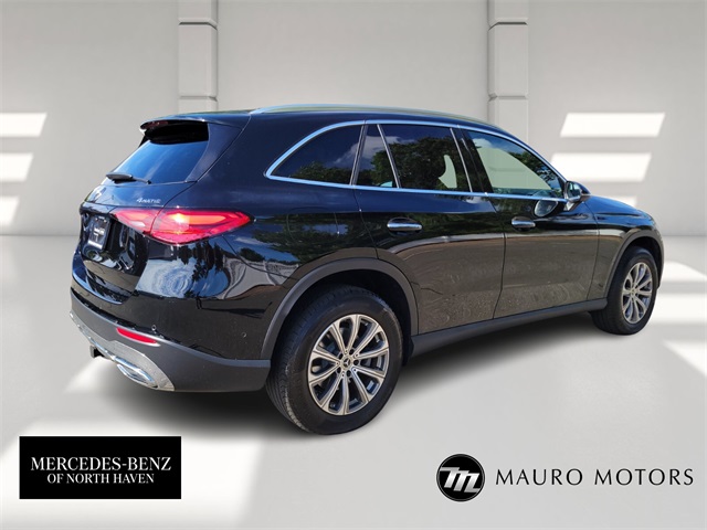 2023 Mercedes Benz GLC 300 4MATIC photo 3