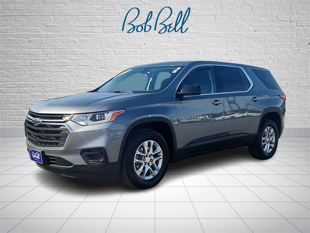 2020 Chevrolet Traverse LS photo 2