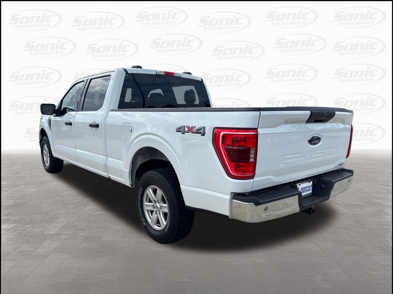 2023 Ford F-150 XLT photo 2