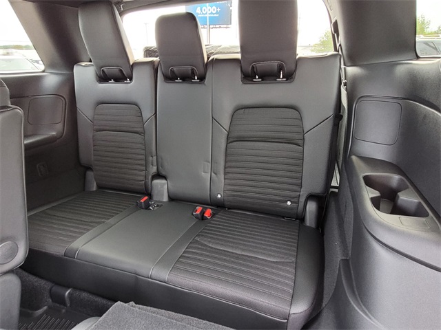2025 Nissan Pathfinder Rock Creek photo 8