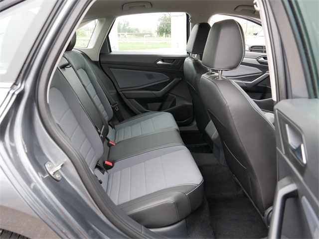 2025 Volkswagen Jetta 1.5T SE photo 18