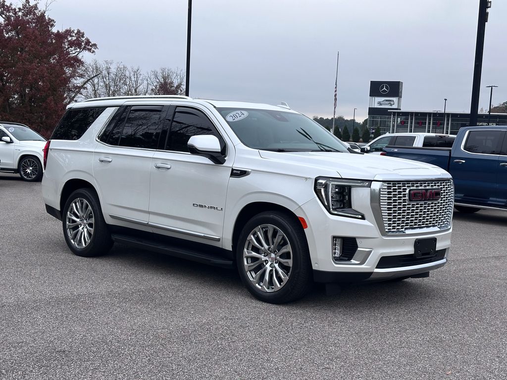 2024 GMC Yukon Denali's photo