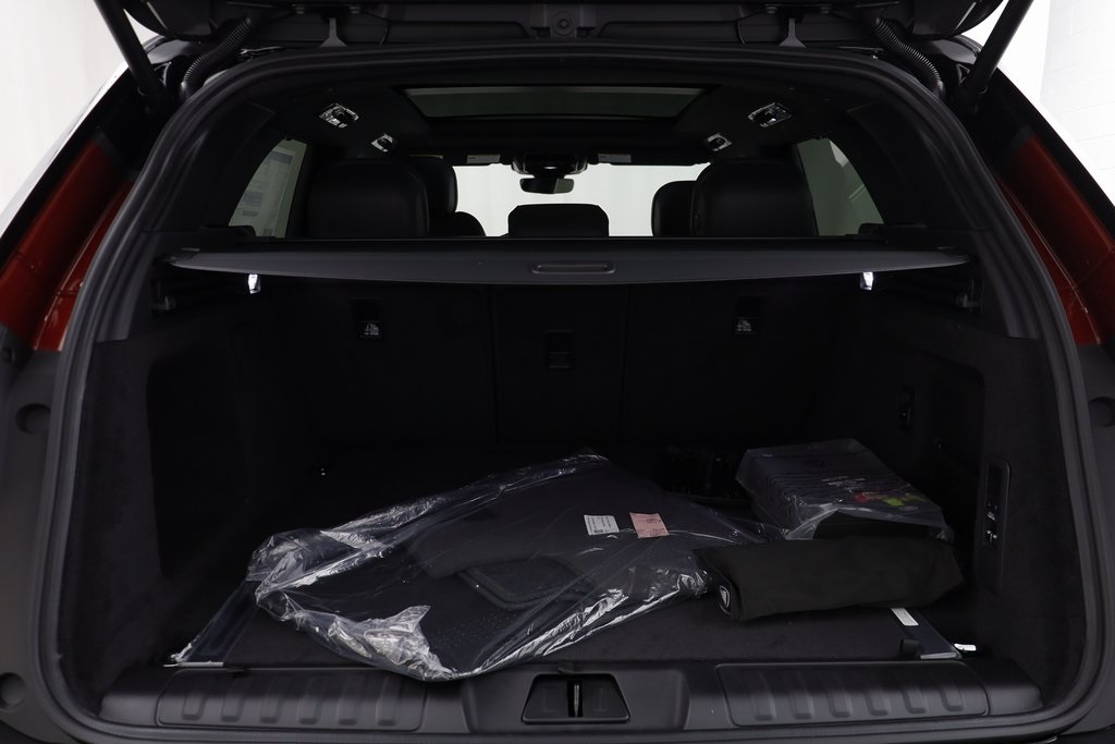 2025 Land Rover Range Rover Sport SE photo 16