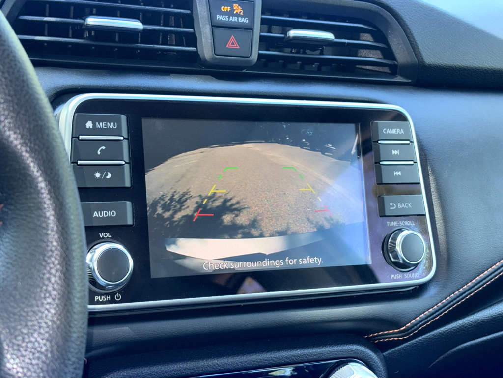 2020 Nissan Versa 1.6 SR photo 8