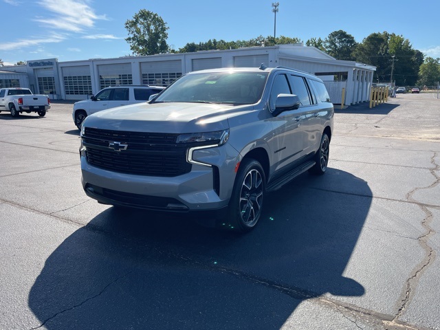 2024 Chevrolet Suburban RST photo 36